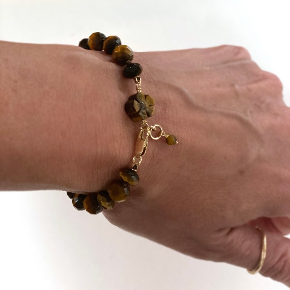 faceted tiger eye bracelet